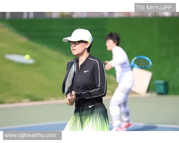 南京网球队荣登全国网球配合排行榜第五名展现实力与团队精神 南京网球队荣登全国网球配合排行榜第五名展现实力与团队精神